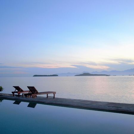 Alden Beach House Sekotong Bagian luar foto